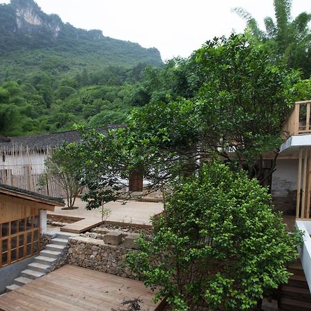 Zen Box House Hotel Yangshuo Ruang foto