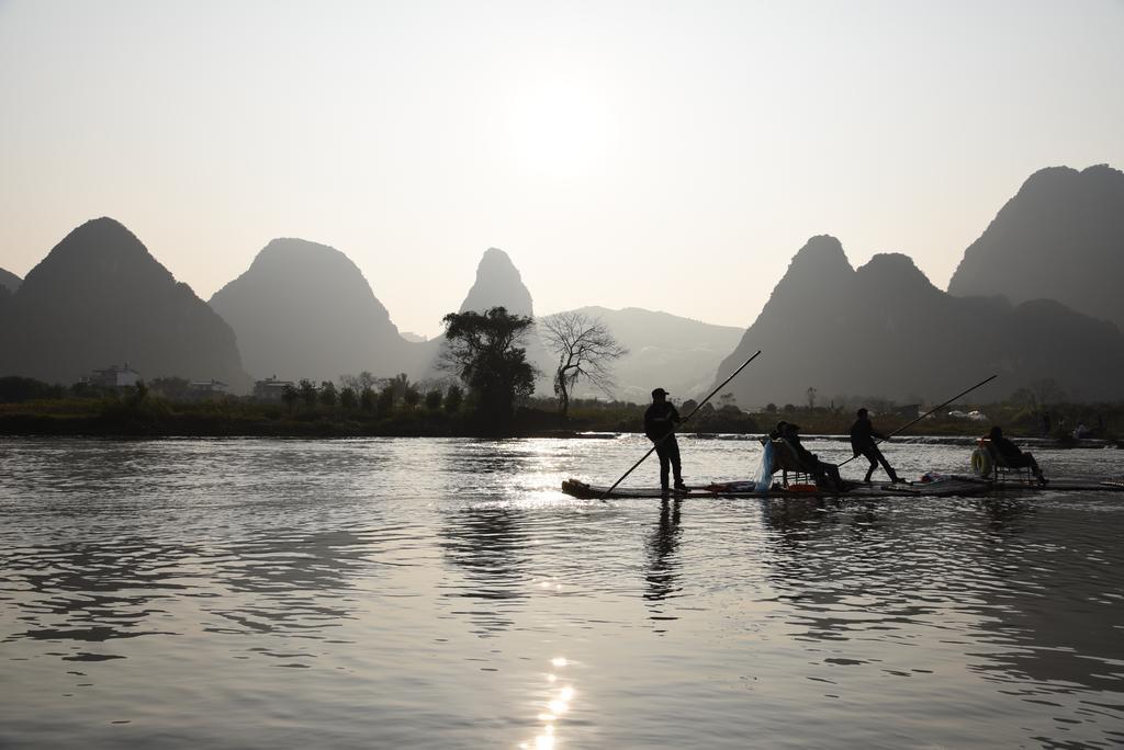 Zen Box House Hotel Yangshuo Bagian luar foto