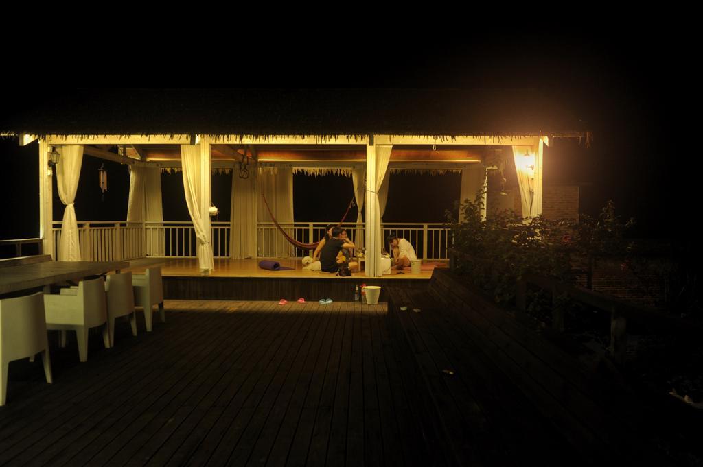 Zen Box House Hotel Yangshuo Bagian luar foto